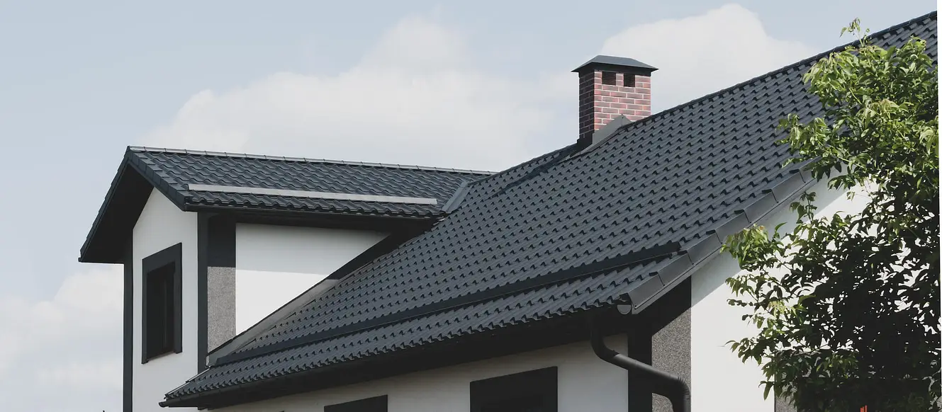 metal vs shingles roofing